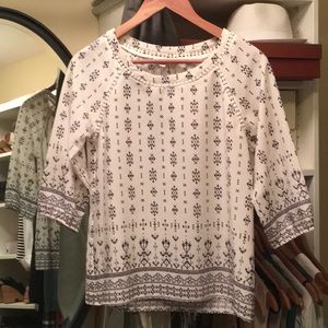 Woman’s top